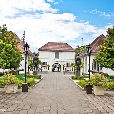 Happy Family Hotel Yogyakarta Eksteriør bilde